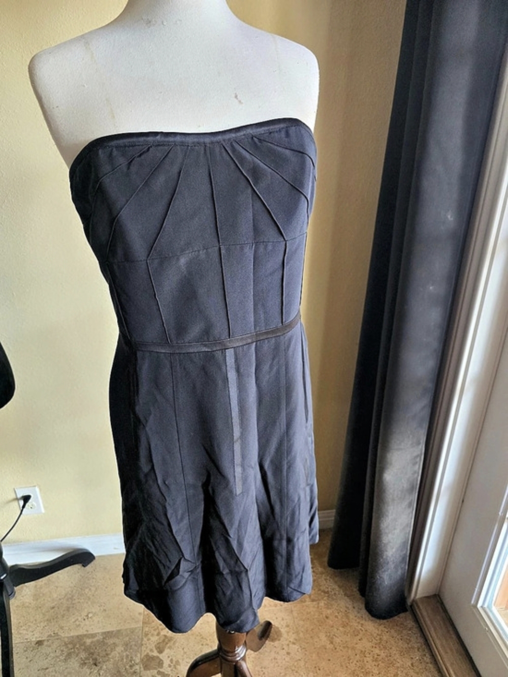 Nicole Miller Dress Womens SZ 12 Black 100% Silk Strapless Boned Corset